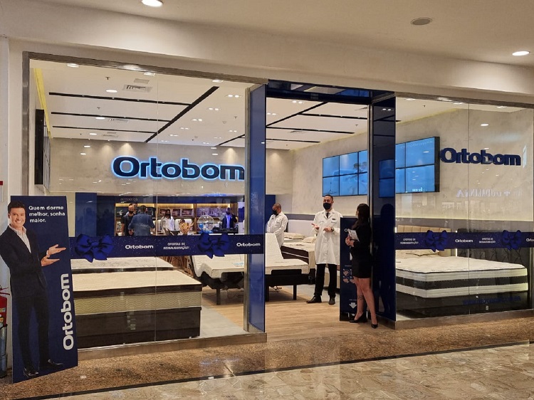 Ortobom inaugura loja com novo layout no BarraShopping