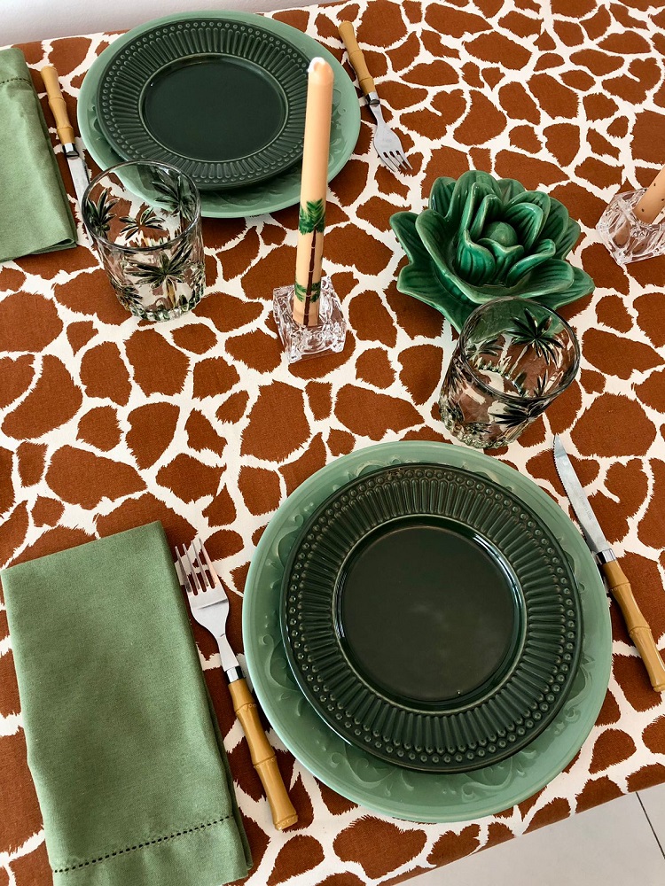 Toalhas de mesa inspiradas na savana